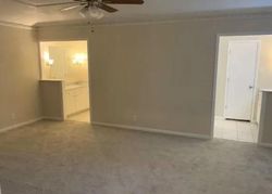 Foreclosure Listing in CRESCENT DR SHERMAN, TX 75092