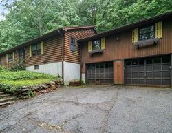 Foreclosure Listing in OLD SHERMAN HILL RD WOODBURY, CT 06798