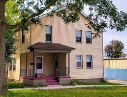  27th St, Rock Island IL