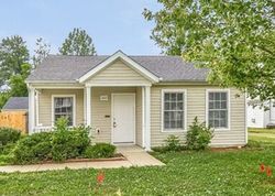 Foreclosure Listing in HUNTERS CREEK BLVD LOUISVILLE, KY 40258