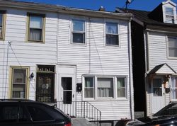  York St, Burlington NJ