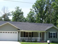 Foreclosure Listing in POCAHONTAS LN CROSSVILLE, TN 38572