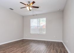 Oak River Cir, Valrico FL