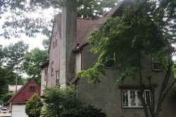  Fairway Dr, Hempstead NY