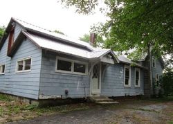 Foreclosure Listing in SACANDAGA RD GALWAY, NY 12074