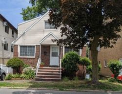 Foreclosure Listing in CRESCENT LN CLIFFSIDE PARK, NJ 07010