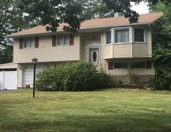 Foreclosure Listing in REED ST HAUPPAUGE, NY 11788