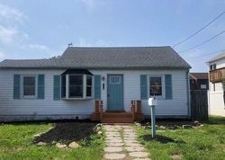 Foreclosure Listing in WEST DR COPIAGUE, NY 11726