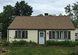 Foreclosure in  BENTON LN Glastonbury, CT 06033