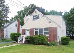  Bond St, Westbury NY