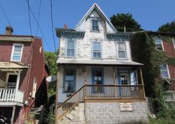 Foreclosure Listing in MOORE ST HUNTINGDON, PA 16652