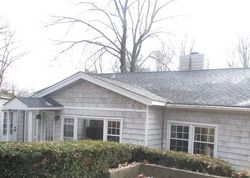  W Lake Blvd, Mahopac NY