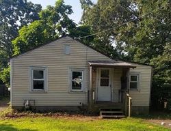 Foreclosure in  REEVES BAY TRL Riverhead, NY 11901