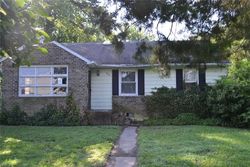 Foreclosure Listing in QUEENS CREEK RD WILLIAMSBURG, VA 23185