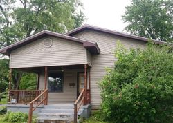 Foreclosure Listing in N 17TH ST HERRIN, IL 62948
