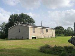 Foreclosure Listing in COUNTY ROAD 444 EL CAMPO, TX 77437