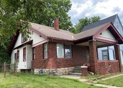 Foreclosure Listing in SWOPE PKWY KANSAS CITY, MO 64130