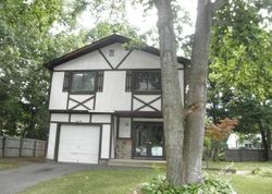 Foreclosure Listing in DANA AVE MASTIC, NY 11950