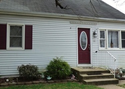  Cedar Rd, Penns Grove NJ