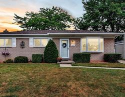 Foreclosure in  HILLSDALE DR Sterling Heights, MI 48313