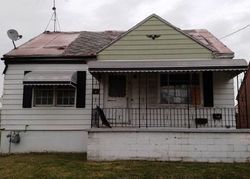 Foreclosure in  E END AVE Buffalo, NY 14225