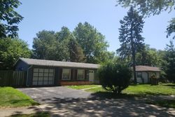 Foreclosure Listing in WILSHIRE DR WHEELING, IL 60090