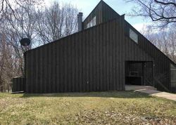 Foreclosure Listing in E E ST IRON MOUNTAIN, MI 49801