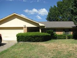 Foreclosure Listing in LOUIS AVE CORSICANA, TX 75110