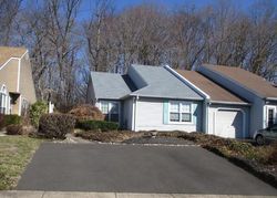 Foreclosure Listing in WOODS EDGE PL LANGHORNE, PA 19047
