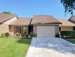 Foreclosure Listing in DONLIN DR WEST PALM BEACH, FL 33414