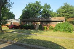 Foreclosure in  DONLEY DR Sterling Heights, MI 48314