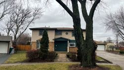 Foreclosure in  W GREEN DR Wheeling, IL 60090