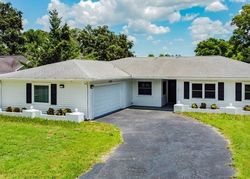  Homestead Dr, Tampa FL