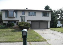  Windham Ln, Ronkonkoma NY