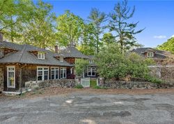 Foreclosure Listing in CHESTNUT RIDGE RD MOUNT KISCO, NY 10549