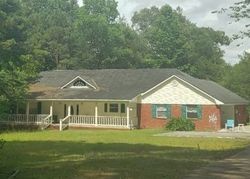 Foreclosure Listing in CALHOUN RD LAUREL, MS 39443