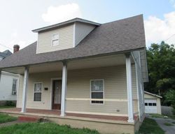 Foreclosure Listing in W 8TH ST PARIS, KY 40361