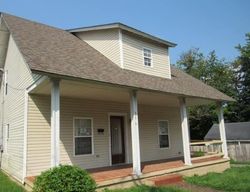 Foreclosure in  W 8TH ST Paris, KY 40361