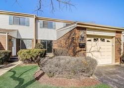 Foreclosure Listing in W WIMBOLTON DR MOUNT PROSPECT, IL 60056