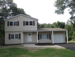 Foreclosure Listing in VALLEY DR EAST MORICHES, NY 11940