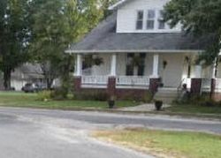 Foreclosure in  N MAPLE ST Stonington, IL 62567