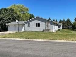 Foreclosure Listing in RANCHWOOD DR BIRD ISLAND, MN 55310