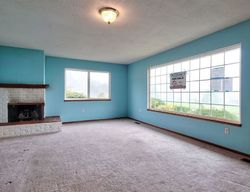 Foreclosure Listing in SW QUEEN VICTORIA PL PORTLAND, OR 97224