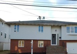 Foreclosure Listing in PACIFIC ST LINDENHURST, NY 11757