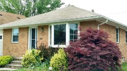  Pinegrove Ave, Cleveland OH