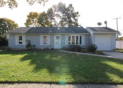 Foreclosure Listing in NAPLES AVE CENTRAL ISLIP, NY 11722