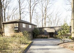 Foreclosure Listing in VELVET RIDGE DR OWINGS MILLS, MD 21117