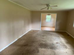 Foreclosure Listing in FOREST HILL CIR HAWKINSVILLE, GA 31036