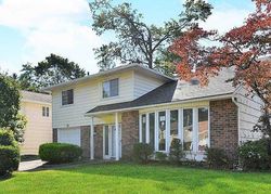 Foreclosure Listing in SHERRARD ST ROSLYN HEIGHTS, NY 11577