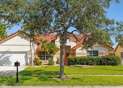 Foreclosure Listing in NW 162ND AVE HOLLYWOOD, FL 33028